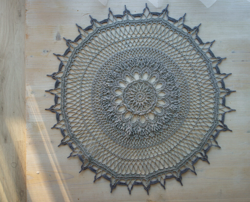PDF Nicole Collard doily crochet pattern