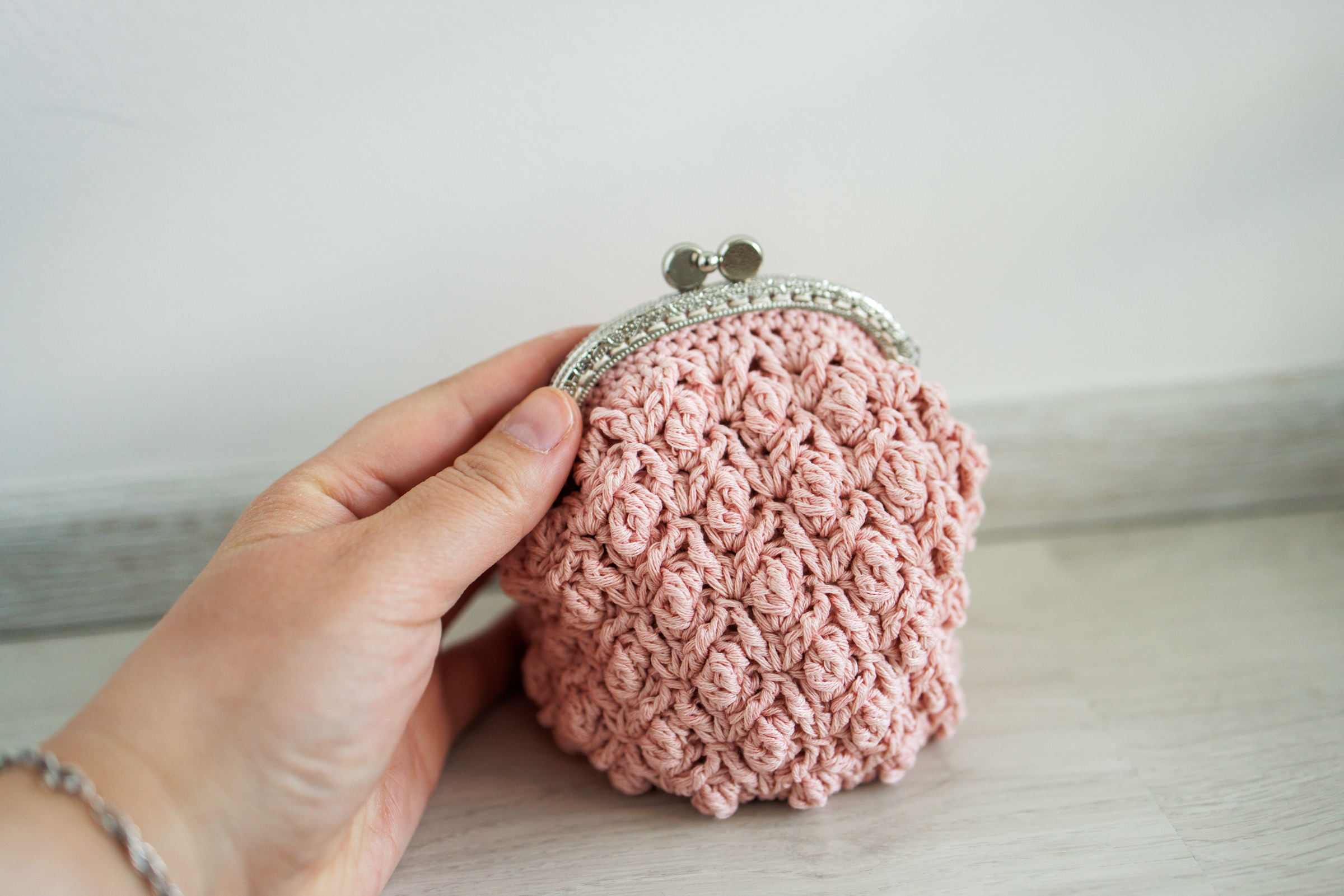 PDF Valja Coin Purse crochet pattern - Image 3