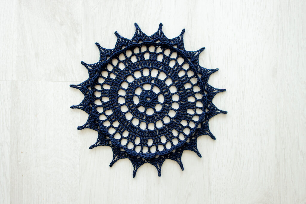 PDF Lilo doily crochet pattern