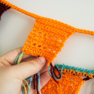 Random color garland