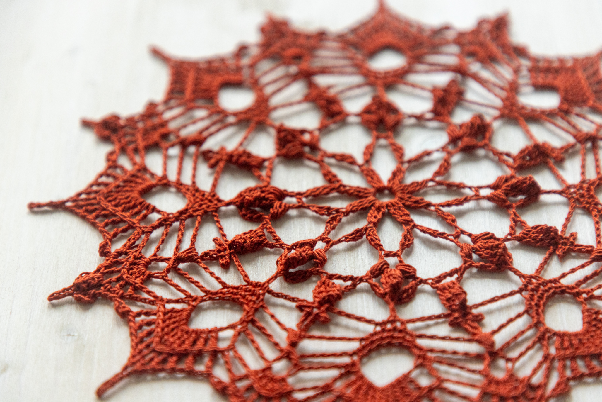 Wine red crochet doily, Gluhwein doily, 24 cm - Image 4