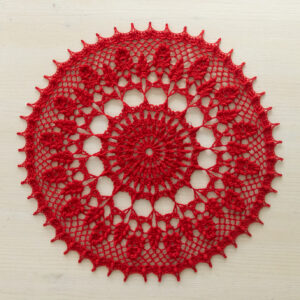 Red crochet doily, Leona, 31 cm