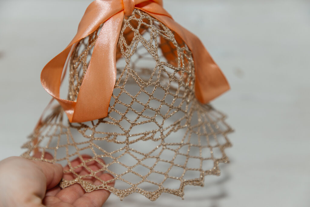 Crochet bell