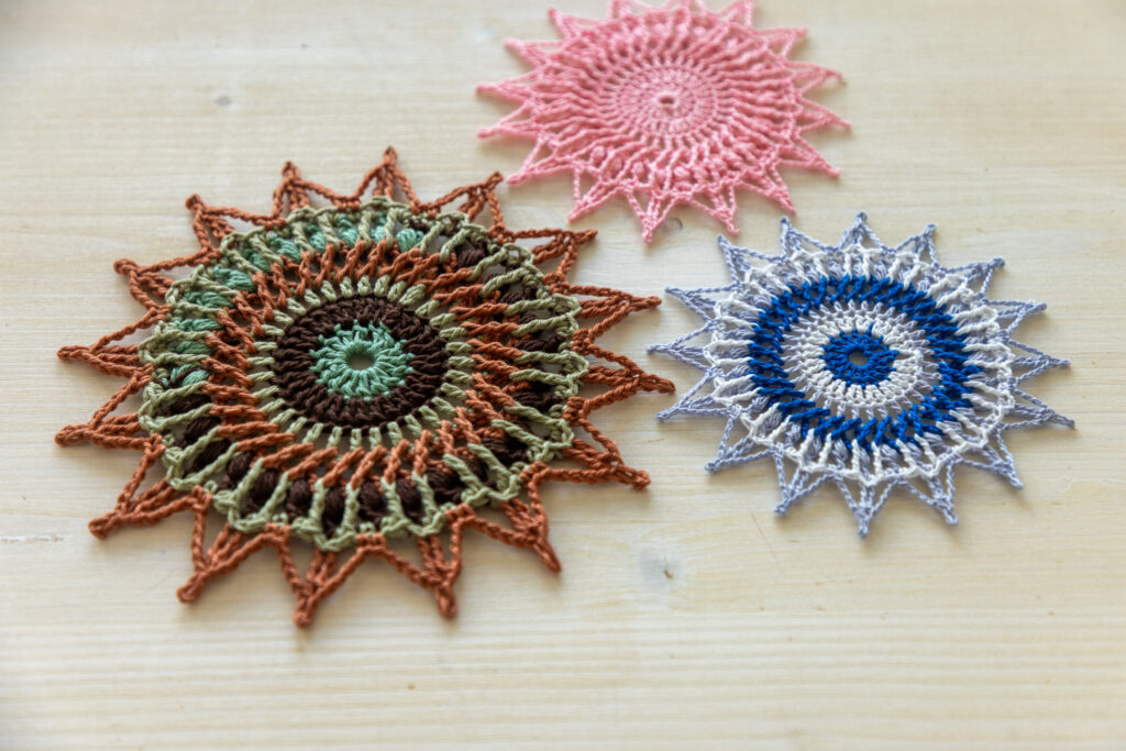 PDF Cuarta doily crochet pattern