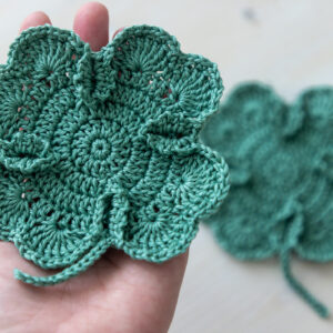 PDF Irish Tales doily