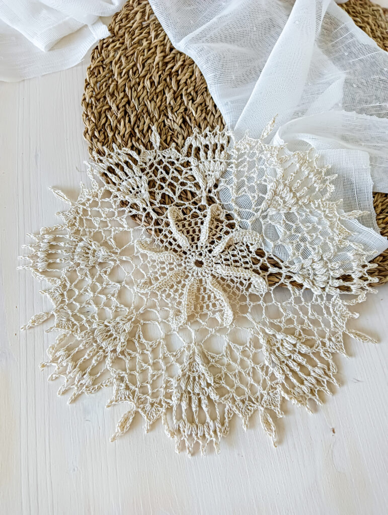PDF Inge doily crochet pattern