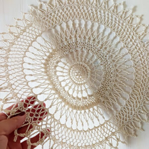 PDF Evelína doily - quick and easy crochet pattern