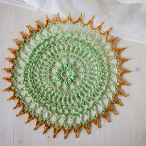 Green and gold crochet doily Ladislava