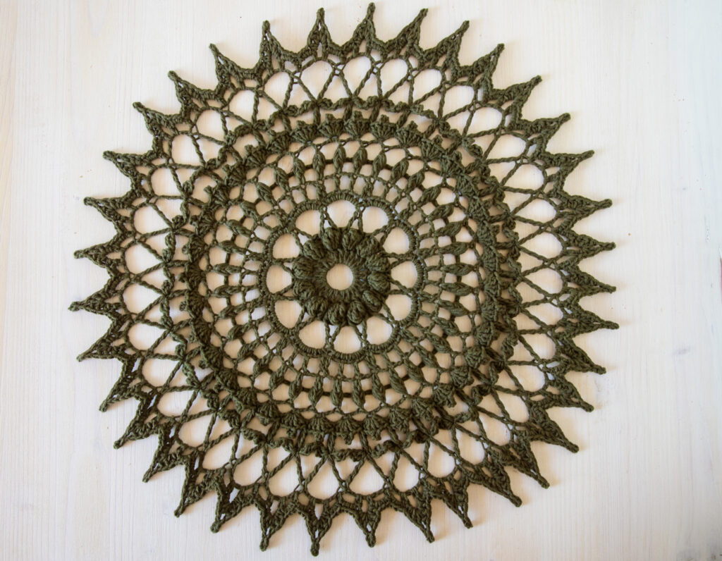 Dark green crochet doily Ladislava