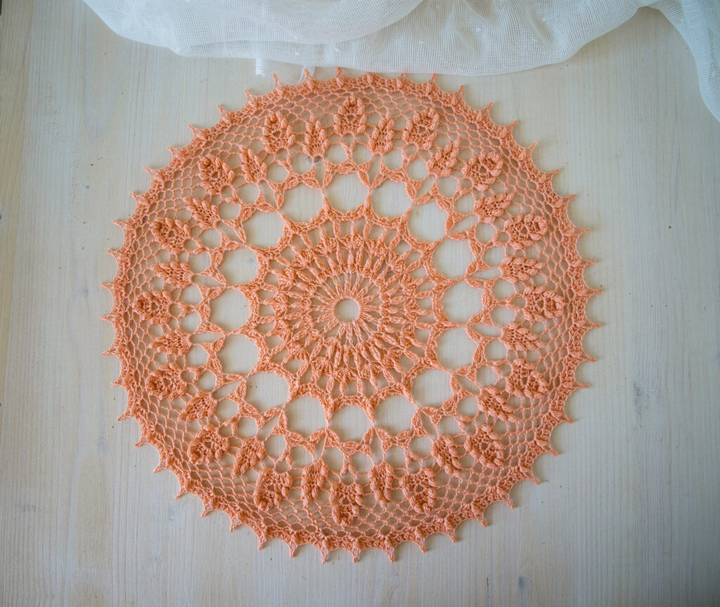 Sweet peach color doily - Leona doily - 34 cm
