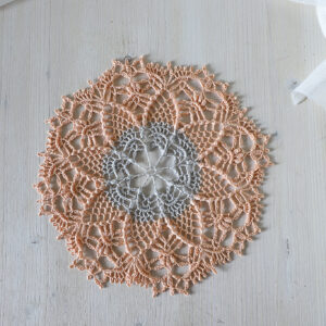 Miranda doily, 25 cm
