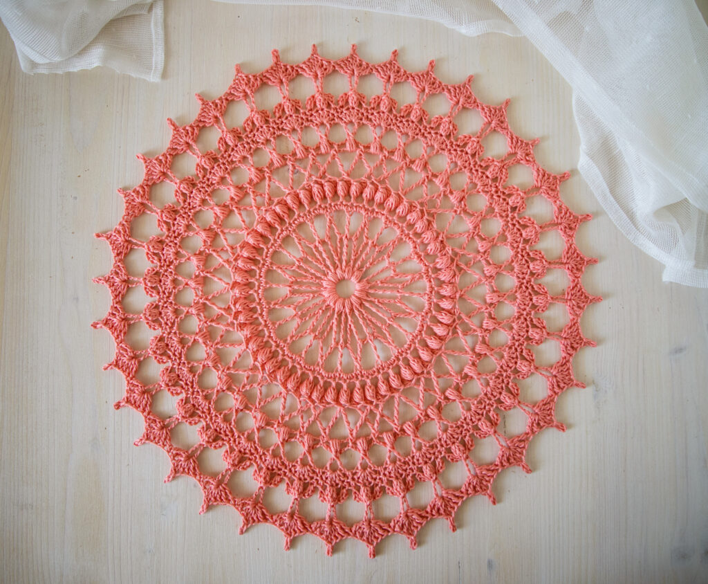 Salmon pink crochet doily Carole, 39 cm