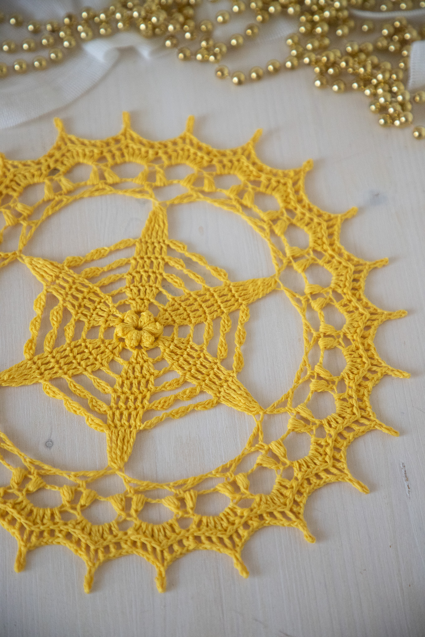 Yellow crochet doily Libena - Image 7