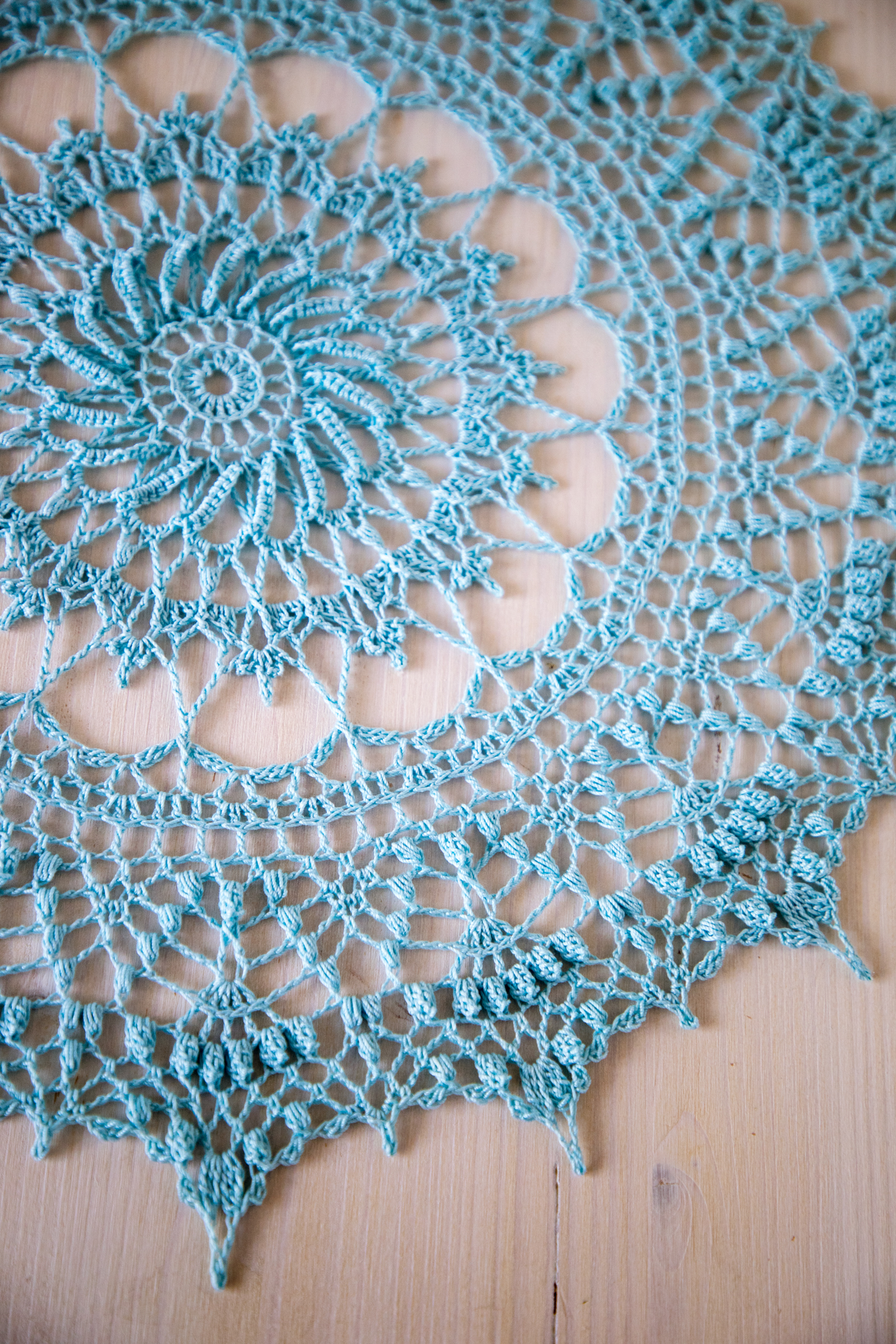 Blue crochet doily, Dagmar - Image 8