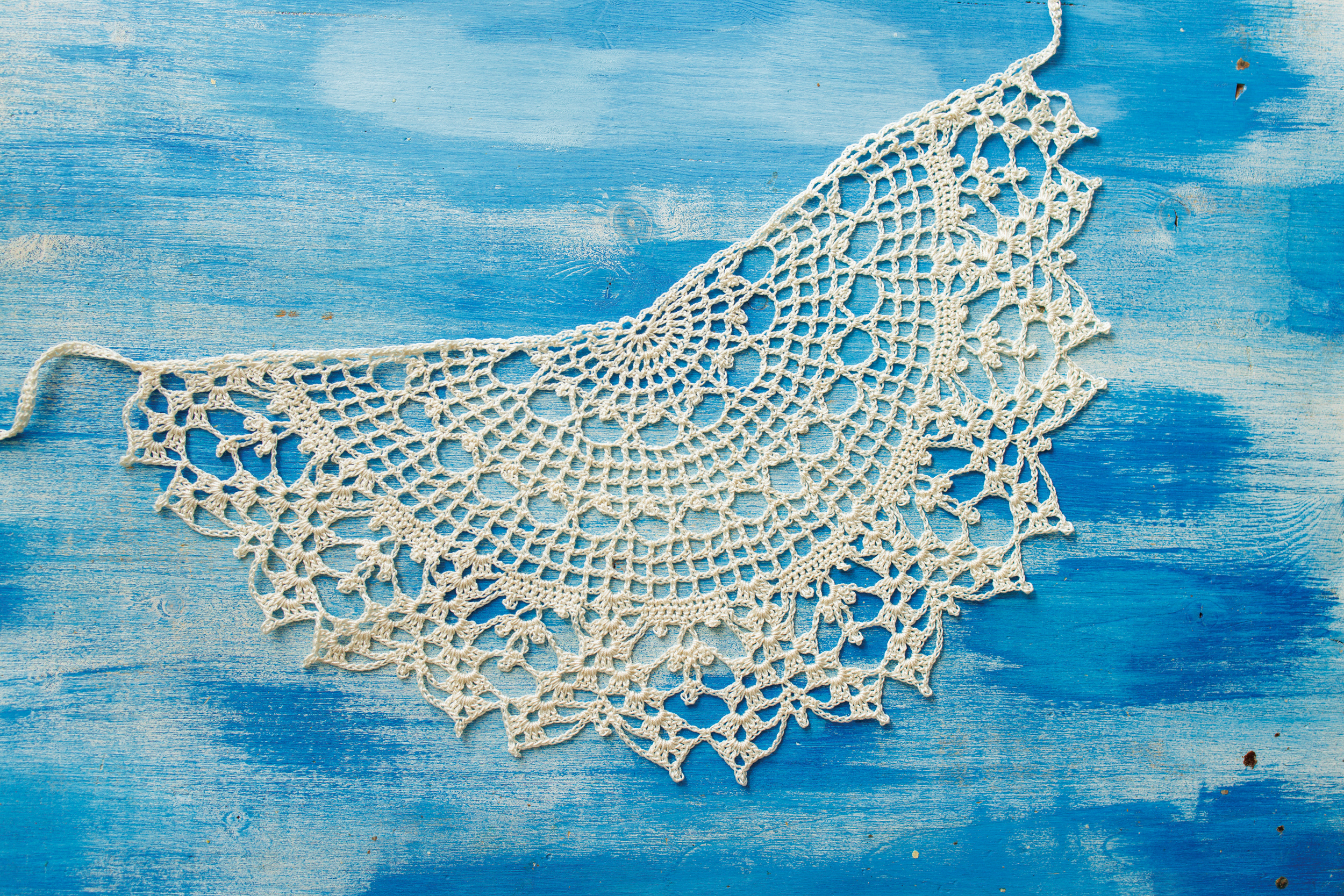 Lace headscarf