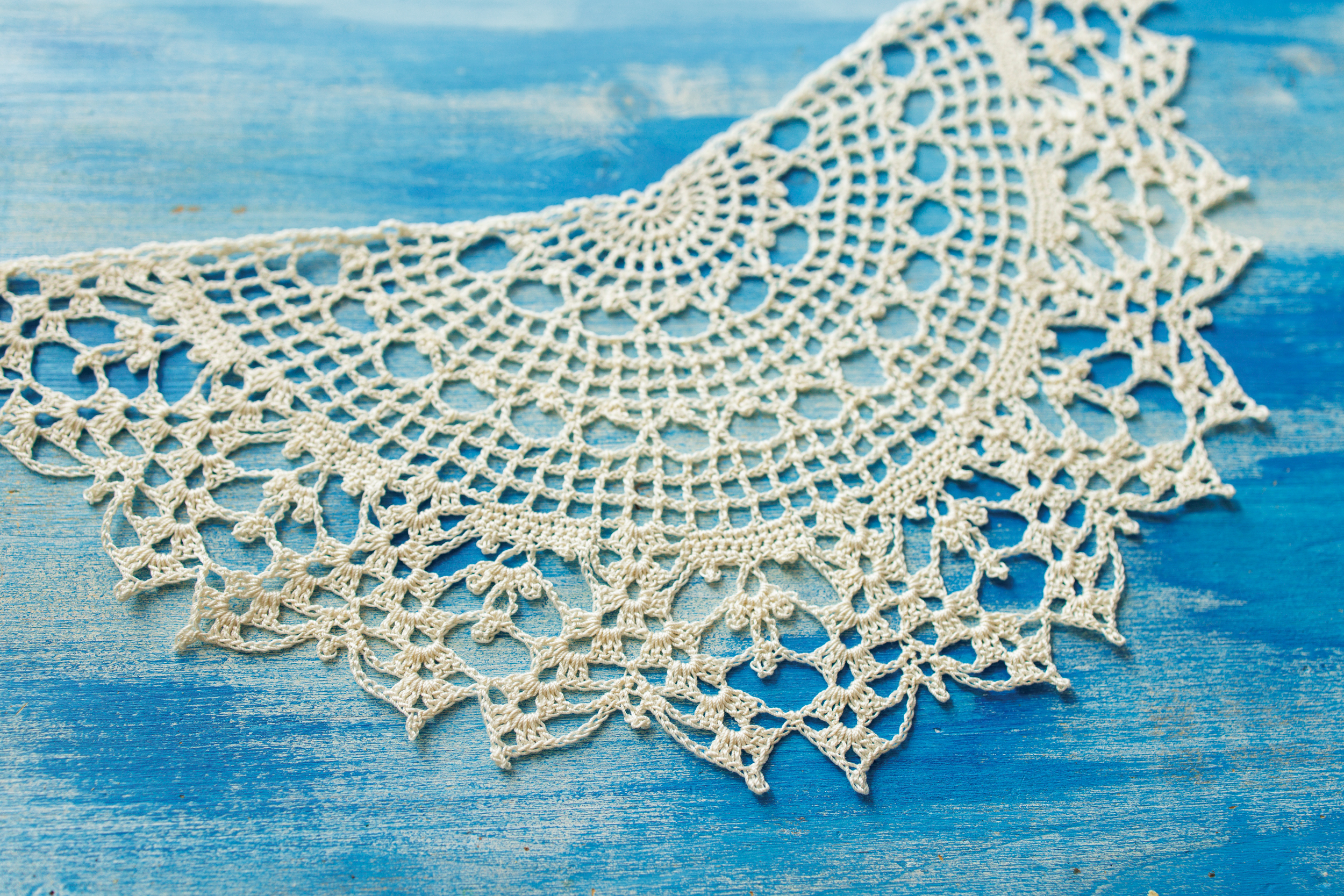 Lace headscarf - Image 2
