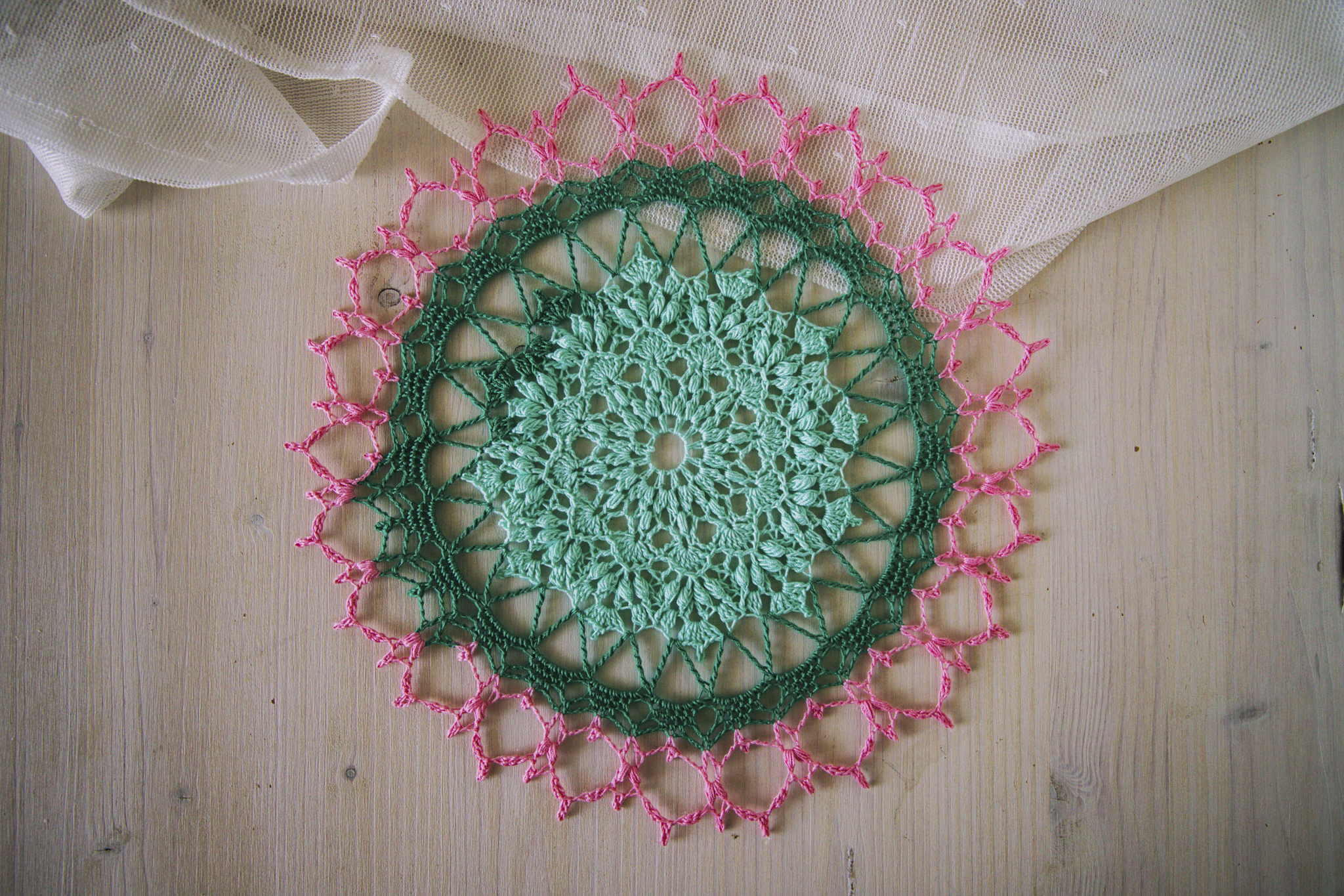 Colorful crochet doily, Jade, 26 cm