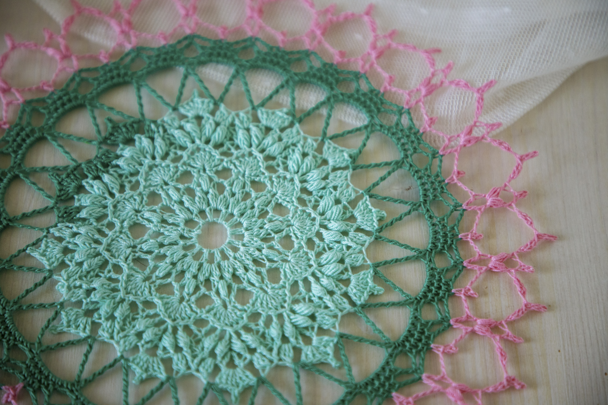 Colorful crochet doily, Jade, 26 cm - Image 3