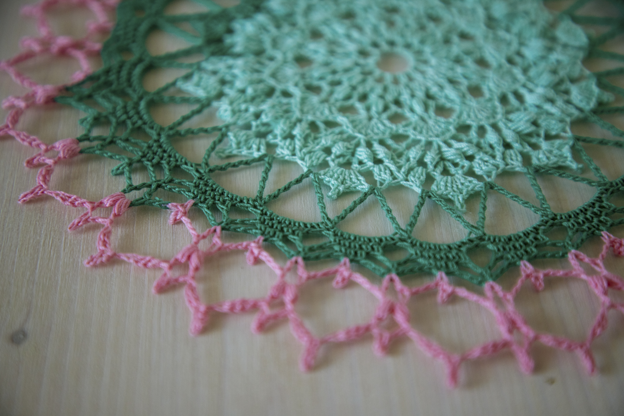 Colorful crochet doily, Jade, 26 cm - Image 5
