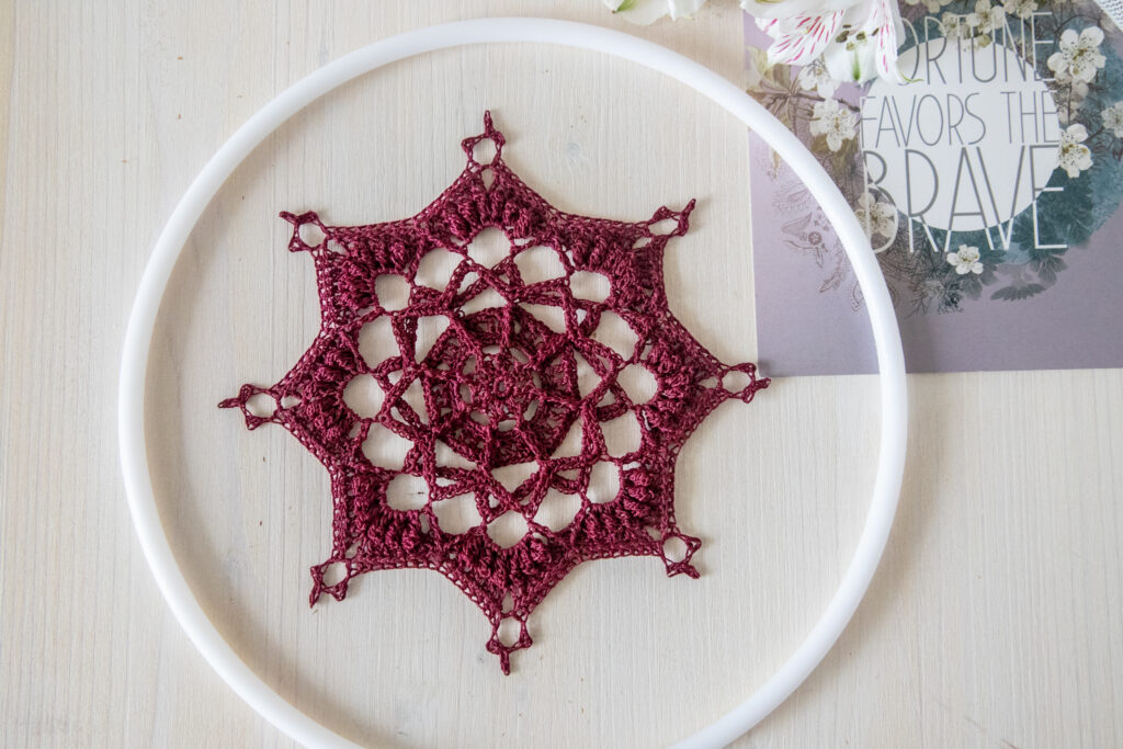 Red crochet doily, 5.4 in